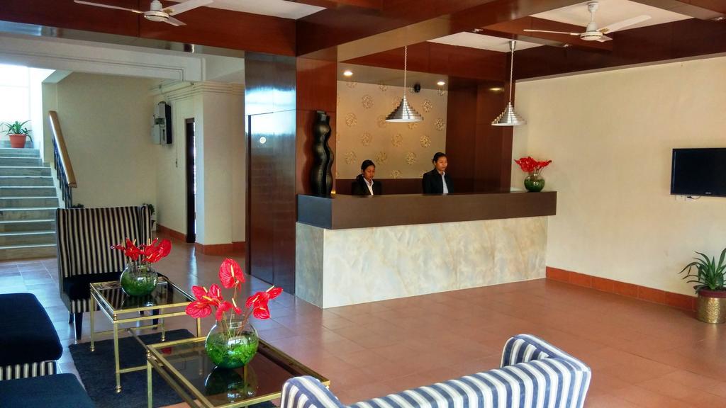 Polo Tura Hotel Dış mekan fotoğraf